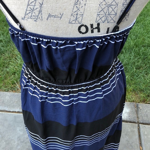 Old Navy Blue Black Maxi Side slit Sundress -M - Picture 6 of 7